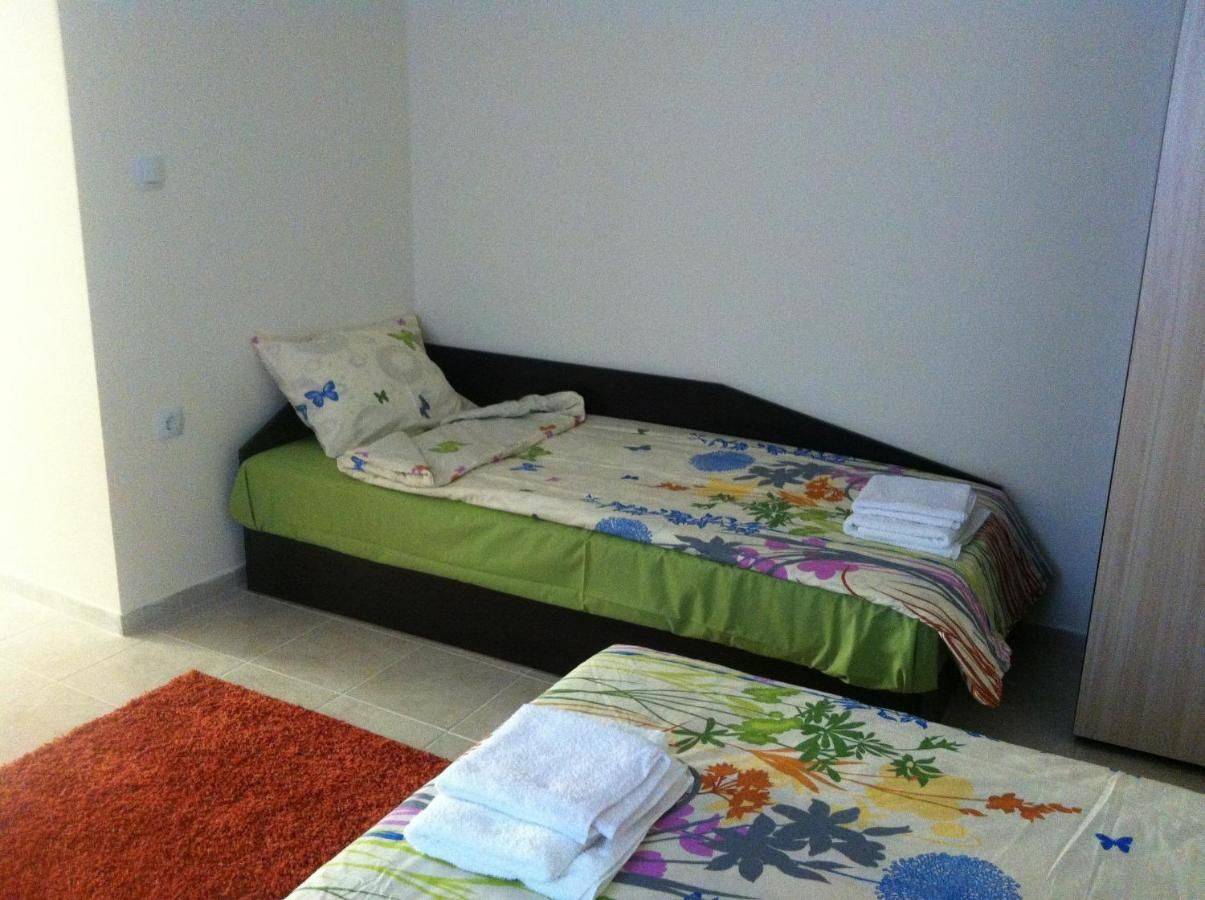 Фото Гостевого дома Guest House Nadezhda Хисаря 32